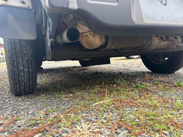 サンバートラック ＴＢ　ＡＴ　エアコン　パワーステアリング　運転席エアバッグ　カセット（20枚目）
