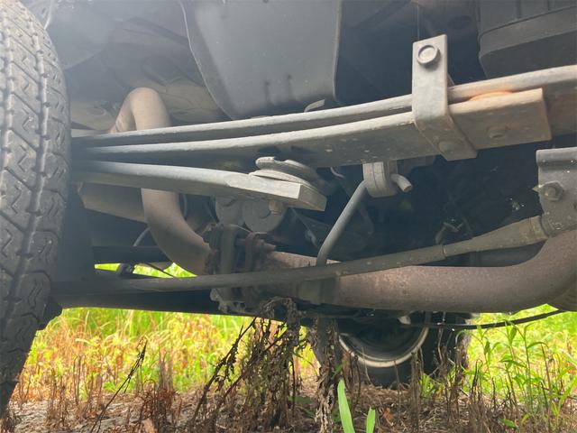 アクティトラック 　４ＷＤ　ＭＴ　エアコン　パワーステアリング　運転席エアバッグ（14枚目）