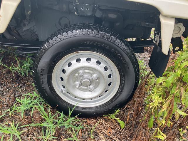 アクティトラック 　４ＷＤ　ＭＴ　エアコン　パワーステアリング　運転席エアバッグ（28枚目）