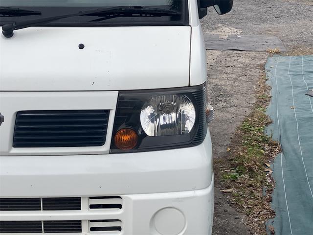 クリッパートラック 　ＭＴ　ＥＴＣ　エアコン　パワーステアリング　運転席エアバッグ（4枚目）