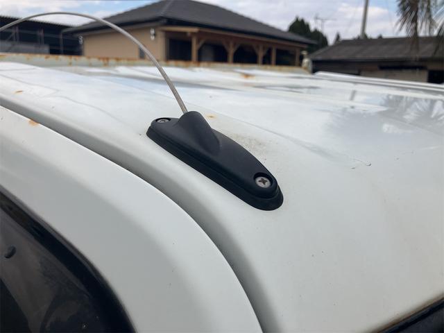 クリッパートラック 　ＭＴ　ＥＴＣ　エアコン　パワーステアリング　運転席エアバッグ（10枚目）