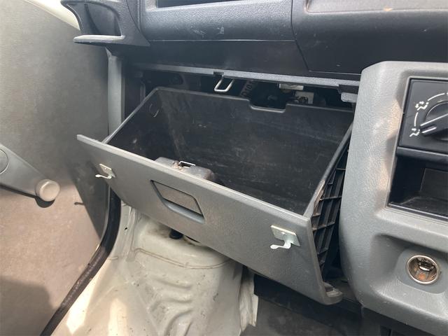 クリッパートラック 　ＭＴ　ＥＴＣ　エアコン　パワーステアリング　運転席エアバッグ（37枚目）