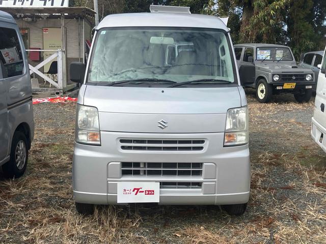 エブリイ ＰＣ　４ＷＤ　軽バン　ＡＴ　両側スライドドア　キーレスエントリー　盗難防止システム　エアコン　パワーステアリング　パワーウィンドウ　運転席エアバッグ　助手席エアバッグ（2枚目）