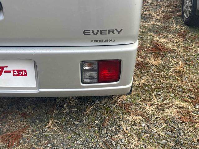 エブリイ ＰＣ　４ＷＤ　軽バン　ＡＴ　両側スライドドア　キーレスエントリー　盗難防止システム　エアコン　パワーステアリング　パワーウィンドウ　運転席エアバッグ　助手席エアバッグ（20枚目）