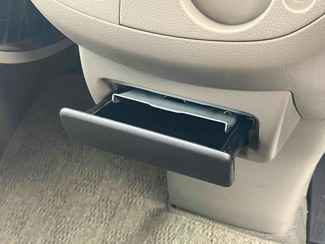 エブリイ ＰＣ　４ＷＤ　軽バン　ＡＴ　両側スライドドア　キーレスエントリー　盗難防止システム　エアコン　パワーステアリング　パワーウィンドウ　運転席エアバッグ　助手席エアバッグ（32枚目）