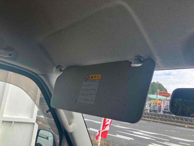 エブリイ ＰＣ　４ＷＤ　軽バン　ＡＴ　両側スライドドア　キーレスエントリー　盗難防止システム　エアコン　パワーステアリング　パワーウィンドウ　運転席エアバッグ　助手席エアバッグ（38枚目）