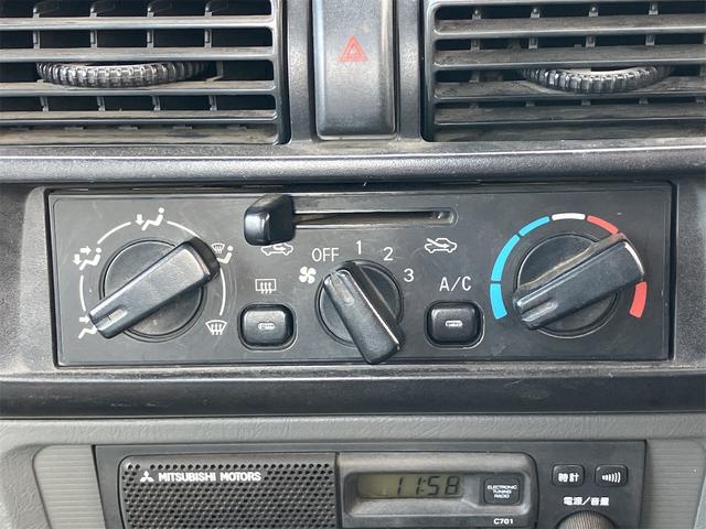 ミニキャブトラック 　４ＷＤ　軽トラック　ＡＴ　エアコン（32枚目）