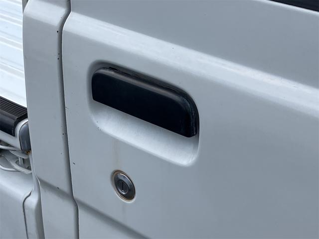 ピクシストラック 　軽トラック　ＭＴ　エアコン　パワーステアリング　運転席エアバッグ（9枚目）