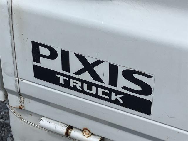 ピクシストラック 　軽トラック　ＭＴ　エアコン　パワーステアリング　運転席エアバッグ（24枚目）
