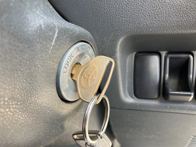 ピクシストラック 　軽トラック　ＭＴ　エアコン　パワーステアリング　運転席エアバッグ（53枚目）