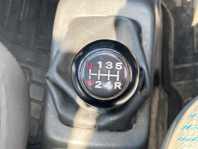 アクティトラック アタック　４ＷＤ　ＭＴ　エアコン　運転席エアバッグ（40枚目）