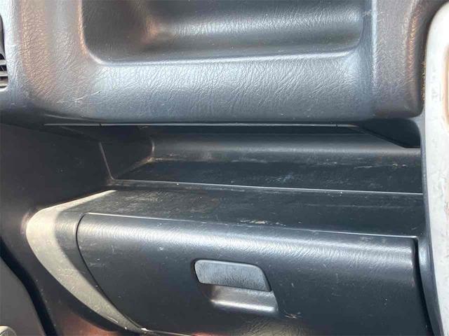 アクティトラック アタック　４ＷＤ　ＭＴ　エアコン　運転席エアバッグ（42枚目）