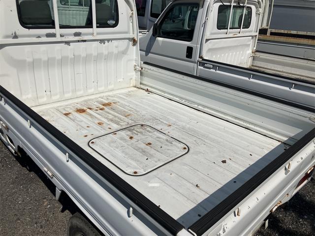 アクティトラック ＳＤＸ　４ＷＤ　ＭＴ　エアコン　パワーステアリング　運転席エアバッグ　ＣＤ（29枚目）