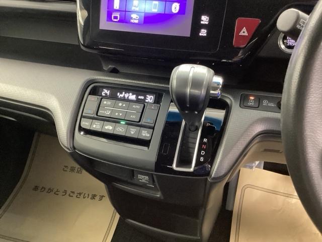 ステップワゴンスパーダ スパーダ　メモリーナビ　フルセグ　リアカメラ　ＥＴＣ　イモビ　横滑り防止機能　ＬＥＤライト　キーレスキー　オートクルーズ　ナビＴＶ　両側スライド片側電動ドア　ターボ　ＰＳ　サイドエアバッグ　Ｗエアバッグ　ＡＢＳ（28枚目）