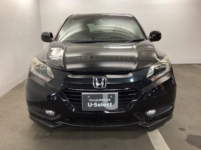 ヴェゼル Ｘ・ホンダセンシング　メモリーナビ　ドラレコ　ＥＴＣ　衝突被害軽減　運転席助手席エアバッグ　Ｒカメ　Ｄレコ　ＴＶナビ　セキュリティーアラーム　ＬＥＤヘッド　サイドカーテンエアバック　スマートキーシステム　パワーウインドウ（6枚目）