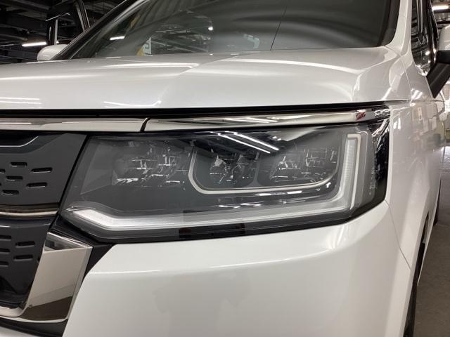 ステップワゴン スパーダ　メモリーナビ　フルセグ　リアカメラ　ＥＴＣ　ドラレコ　リアエアコン　盗難防止　横滑り防止機能　Ａクルーズ　ウォークスルー　シートヒータ　リヤカメラ　ＤＶＤ再生可能　ＡＢＳ　３列シート　スマートキー（40枚目）