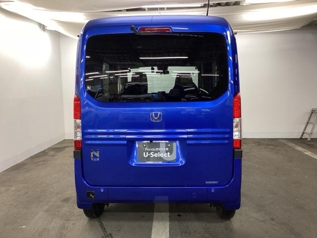 Ｎ－ＶＡＮ＋スタイル ファン　メモリーナビ　ドラレコ　リアカメラ　スマートキ－　軽減ブレーキ　アクティブクルーズコントロール　ＤＶＤ再生　バックカメラ　ＬＥＤヘッドランプ　エアバッグ　ドライブレコーダー　フルセグ　イモビ　ＰＷ（9枚目）