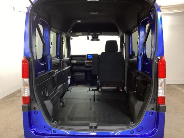 Ｎ－ＶＡＮ＋スタイル ファン　メモリーナビ　ドラレコ　リアカメラ　スマートキ－　軽減ブレーキ　アクティブクルーズコントロール　ＤＶＤ再生　バックカメラ　ＬＥＤヘッドランプ　エアバッグ　ドライブレコーダー　フルセグ　イモビ　ＰＷ（12枚目）