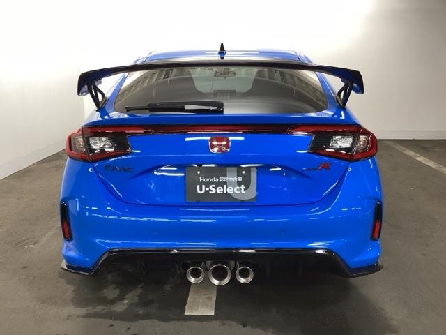 シビック タイプＲ　メモリーナビ　ドラレコ　ＥＴＣ　ＵＳＢ　衝突軽減　オートクルーズコントロール　ターボ　ＬＥＤライト　盗難防止システム　オートエアコン　ＶＳＡ　ＡＢＳ　パワーステアリング　キーレス　エアバッグ（9枚目）