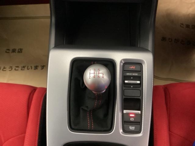 シビック タイプＲ　メモリーナビ　ドラレコ　ＥＴＣ　ＵＳＢ　衝突軽減　オートクルーズコントロール　ターボ　ＬＥＤライト　盗難防止システム　オートエアコン　ＶＳＡ　ＡＢＳ　パワーステアリング　キーレス　エアバッグ（26枚目）