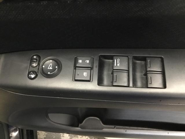 Ｎ－ＢＯＸ＋カスタム Ｇ・Ｌパッケージ　メモリーナビ　ワンセグ　リアカメラ　アイストップ　エアコン　盗難防止システム　ＥＳＣ　１セグＴＶ　ＤＶＤ　ＡＢＳ　キーレス　Ｒカメラ　ベンチシート　ＵＳＢ　ナビＴＶ　運転席助手席エアバック　パワステ（16枚目）