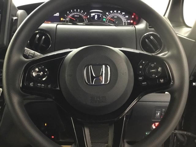 Ｎ－ＢＯＸカスタム Ｌ　メモリーナビ　ＥＴＣ　リアカメラ　ＥＣＯＮ　フルセグテレビ　ナビＴＶ　運転席シートヒーター　パワーステアリング　オートクルーズ　パワーウインドウ　エアバッグ　スマートキーＰスタート　ＬＥＤ　横滑り防止（3枚目）