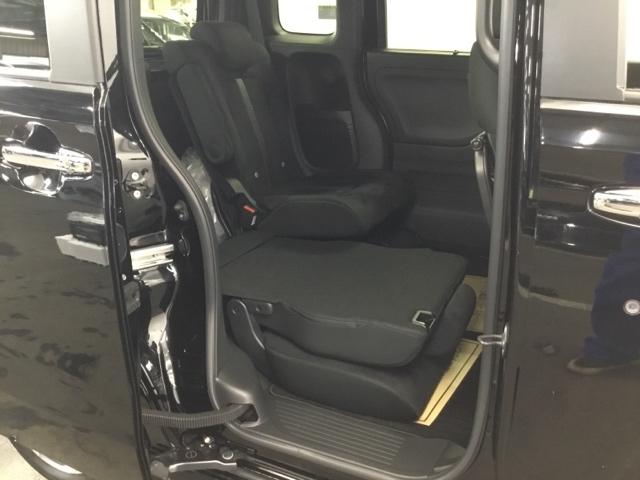 Ｎ－ＢＯＸカスタム Ｌ　メモリーナビ　ＥＴＣ　リアカメラ　ＥＣＯＮ　フルセグテレビ　ナビＴＶ　運転席シートヒーター　パワーステアリング　オートクルーズ　パワーウインドウ　エアバッグ　スマートキーＰスタート　ＬＥＤ　横滑り防止（13枚目）
