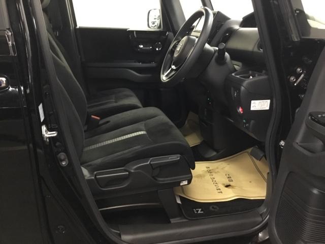 Ｎ－ＢＯＸカスタム Ｌ　メモリーナビ　ＥＴＣ　リアカメラ　ＥＣＯＮ　フルセグテレビ　ナビＴＶ　運転席シートヒーター　パワーステアリング　オートクルーズ　パワーウインドウ　エアバッグ　スマートキーＰスタート　ＬＥＤ　横滑り防止（19枚目）