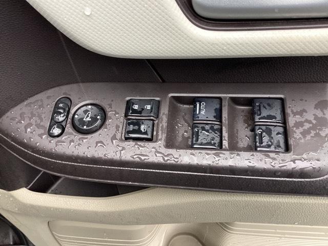 Ｎ－ＢＯＸ Ｇ・Ｌホンダセンシング　メモリーナビ　ドラレコ　ＥＴＣ　誤発信抑制　Ｂモニ　ＥＣＯＮモード　ドライブレコーダ　横滑り防止装置付　ナビＴＶ　フルセグＴＶ　ＬＥＤヘッドライト　スマートキー　イモビ　オ－トエアコン　ＵＳＢ　ＡＢＳ（24枚目）