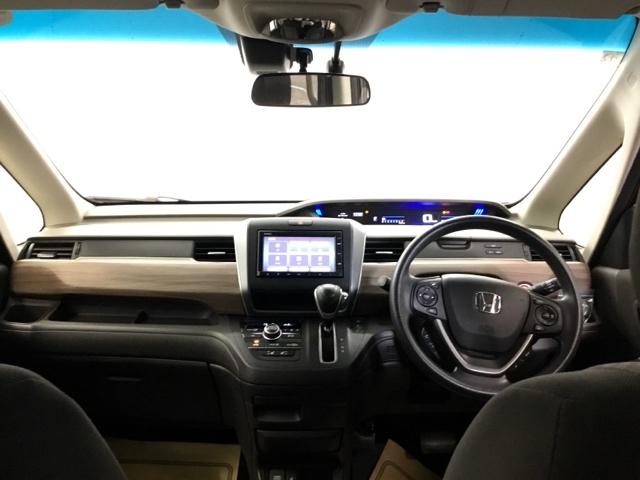 フリード＋ Ｇ・ホンダセンシング　メモリーナビ　リアカメラ　ＥＴＣ　ブレーキサポート　ＰＷ　福祉車両　両側電動ドア　リヤカメラ　パワーステアリング　シ－トヒ－タ－　ドラレコ　クルコン　アイドリングＳ　スマキ－　サイドカーテンエアバック（2枚目）