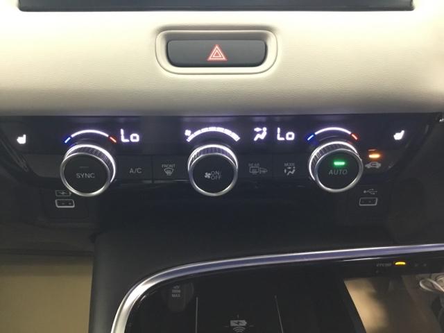 ヴェゼル ｅ：ＨＥＶＺ　メモリーナビ　ドラレコ　ＥＴＣ　パワートランク　パノラミックビューモニター　ＬＥＤランプ　両席エアバック　Ｂカメ　横滑防止装置　前後ソナー　クルーズＣ　パワーウインドウ　キーレスエントリー　ＡＡＣ（26枚目）