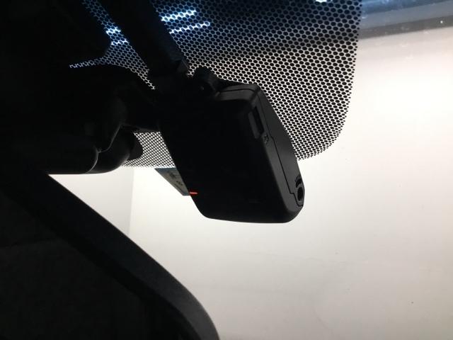 フリード＋ クロスター　メモリーナビ　ドラレコ　ＥＴＣ　ウォークスルー　両側パワースライドドア　サイドカーテンエアバック　ＬＥＤライト　リヤカメラ　地デジフルセグ　ＶＳＡ　ドライブレコーダー　ＵＳＢ接続　スマートキー（19枚目）