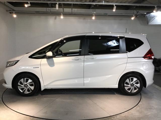 フリードハイブリッド ハイブリッド・Ｇホンダセンシング　メモリーナビ　フルセグ　リアカメラ　ＥＴＣ　ドラレコ　軽減ブレーキ　キーフリーシステム　ＤＶＤ再生可能　ＥＣＯＮ　後カメラ　Ａクルーズ　ＬＥＤヘッドランプ　シートＨ　横滑防止　ドライブレコーダ　ＵＳＢ（7枚目）