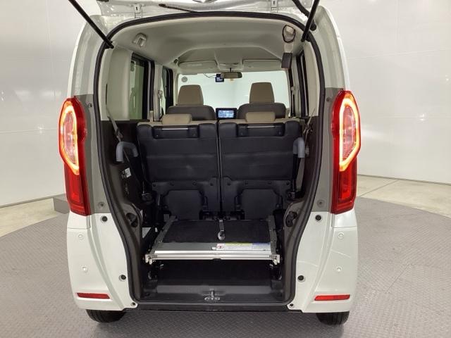 Ｎ－ＢＯＸ Ｇ・スロープ　車いす仕様　メモリーナビ　ドラレコ　ＬＥＤヘッド　スマキー　両側スライドドア　クルコン　福祉車両　ＡＡＣ　ＶＳＡ　盗難防止装置　衝突被害軽減ブレーキ　ベンチシート　アイドリングストップ　オートライト（22枚目）