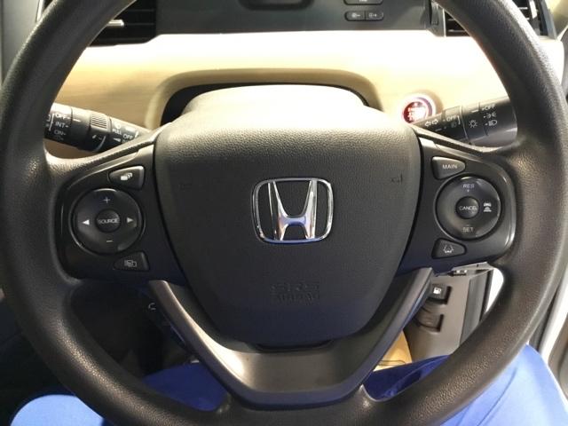 フリード Ｇ・ホンダセンシング　メモリーナビ　フルセグ　リアカメラ　ＥＴＣ　ドラレコ　Ｆセグ　追突被害軽減ブレーキ　ｉストップ　Ｗエアバッグ　パワーウィンドウ　アクティブクルーズコントロール　スマートキ　カラーバックモニター　ＶＳＡ（3枚目）
