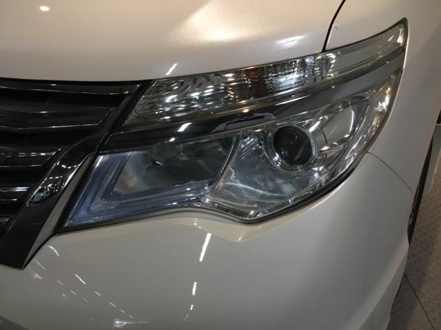 セレナ ハイウェイスターＶセレ＋セーフティＩＩＳＨＶ　メモリーナビ　フルセグ　ＥＴＣ　踏み間違い防止装置　ＤＶＤ再生可　三列シート　横滑り防止機能　インテリジェントキー　パワーステアリング　クルーズコントロール　ナビＴＶ　ＡＢＳ　キーフリー　エアコン（32枚目）