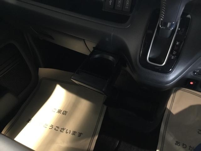 Ｎ－ＢＯＸカスタム Ｇ・Ｌターボホンダセンシング　メモリーナビ　ＥＴＣ　リアカメラ　フルセ　両側ＰＷスライドドア　Ｂモニタ　Ｉストップ　セキュリティー　ＵＳＢ接続　クルーズコントロール　ナビＴＶ　キーレスエントリー　ヒーター　ＶＳＡ　ベンチＳ　ＰＷ（26枚目）