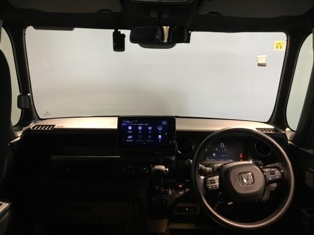 Ｎ－ＢＯＸカスタム スロープ　試乗車　禁煙車　メモリーナビ　フルセグ　リアカメラ　ＥＴＣ　ベンチシート　Ｗパワスラ　Ｂカメラ　福祉車両　ＬＥＤヘッドライト　シートヒーター　クリアランスソナー　ドラレコ　ＡＢＳ　スマートキー　ＶＳＡ（2枚目）