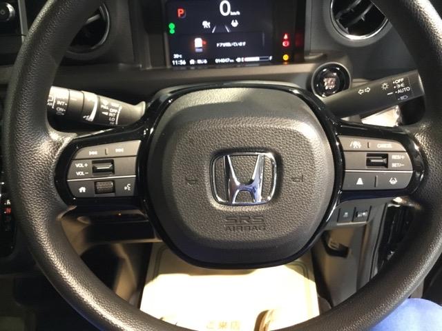 Ｎ－ＢＯＸカスタム スロープ　試乗車　禁煙車　メモリーナビ　フルセグ　リアカメラ　ＥＴＣ　ベンチシート　Ｗパワスラ　Ｂカメラ　福祉車両　ＬＥＤヘッドライト　シートヒーター　クリアランスソナー　ドラレコ　ＡＢＳ　スマートキー　ＶＳＡ（3枚目）