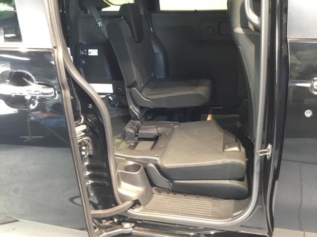 Ｎ－ＢＯＸカスタム スロープ　試乗車　禁煙車　メモリーナビ　フルセグ　リアカメラ　ＥＴＣ　ベンチシート　Ｗパワスラ　Ｂカメラ　福祉車両　ＬＥＤヘッドライト　シートヒーター　クリアランスソナー　ドラレコ　ＡＢＳ　スマートキー　ＶＳＡ（15枚目）