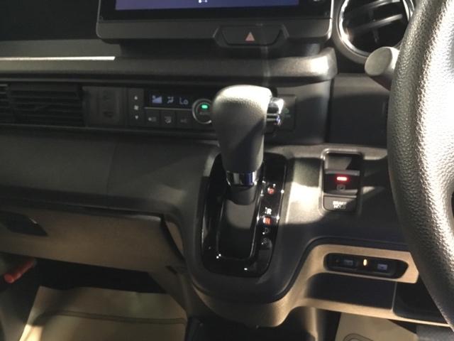 Ｎ－ＢＯＸカスタム スロープ　試乗車　禁煙車　メモリーナビ　フルセグ　リアカメラ　ＥＴＣ　ベンチシート　Ｗパワスラ　Ｂカメラ　福祉車両　ＬＥＤヘッドライト　シートヒーター　クリアランスソナー　ドラレコ　ＡＢＳ　スマートキー　ＶＳＡ（27枚目）