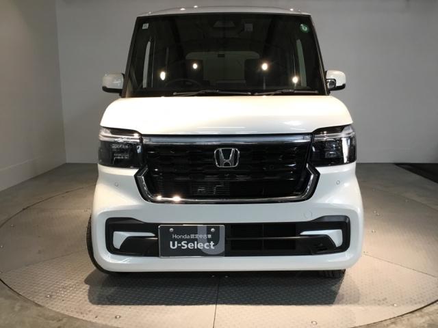 Ｎ－ＢＯＸカスタム ベースグレード　試乗車　メモリーナビ　ドラレコ　ＵＳＢ接続　ＣＭＢＳ　Ｄレコ　禁煙　ベンチシート　オートエアコン　スマートキ　ＬＥＤ　盗難防止装置　クルコン　バックカメラ　フルセグＴＶ　パワーステアリング　エアバッグ（6枚目）