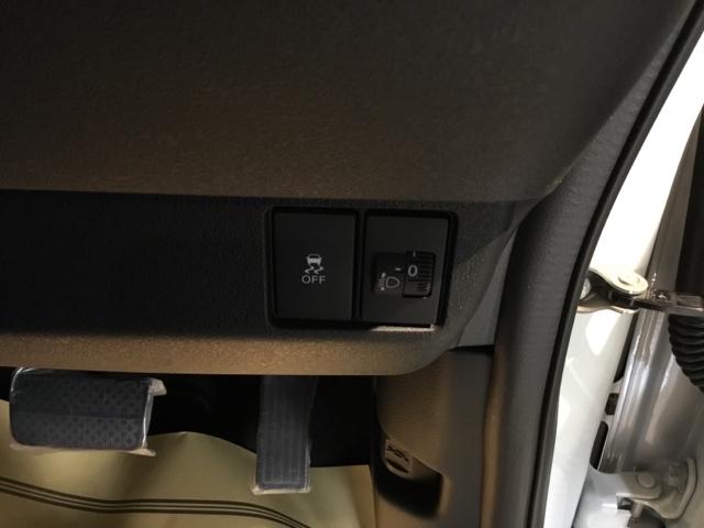 Ｎ－ＢＯＸカスタム ベースグレード　試乗車　メモリーナビ　ドラレコ　ＵＳＢ接続　ＣＭＢＳ　Ｄレコ　禁煙　ベンチシート　オートエアコン　スマートキ　ＬＥＤ　盗難防止装置　クルコン　バックカメラ　フルセグＴＶ　パワーステアリング　エアバッグ（30枚目）