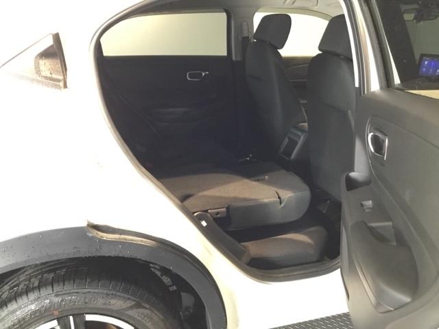 ヴェゼル ｅ：ＨＥＶＸ　メモリーナビ　ＥＴＣ　リアカメラ　ＡＡＣ　イモビライザー　スマ－トキ－　誤発進抑制　ＰＷ　クルコン　ＥＳＣ　キーフリー　ＬＥＤヘッドランプ　ナビＴＶ　サイドカーテンエアバック　ＤＶＤ再生可　ＡＢＳ（12枚目）