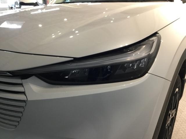 ヴェゼル ｅ：ＨＥＶＸ　メモリーナビ　ＥＴＣ　リアカメラ　ＡＡＣ　イモビライザー　スマ－トキ－　誤発進抑制　ＰＷ　クルコン　ＥＳＣ　キーフリー　ＬＥＤヘッドランプ　ナビＴＶ　サイドカーテンエアバック　ＤＶＤ再生可　ＡＢＳ（31枚目）