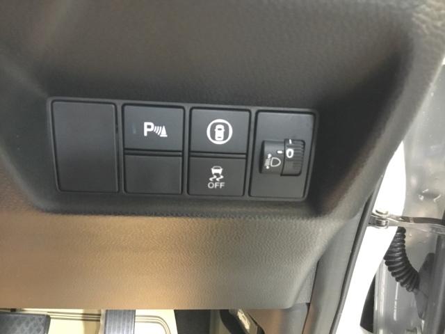フィット e:HEVクロスター メモリーナビ ETC リアカメラ 衝突回避システム フルオートエアコン LEDランプ エアバッグ サイドエアバック 地デジ オートクルーズコントロール VSA バックカメラ DVD再生可能 パワステ(28枚目)