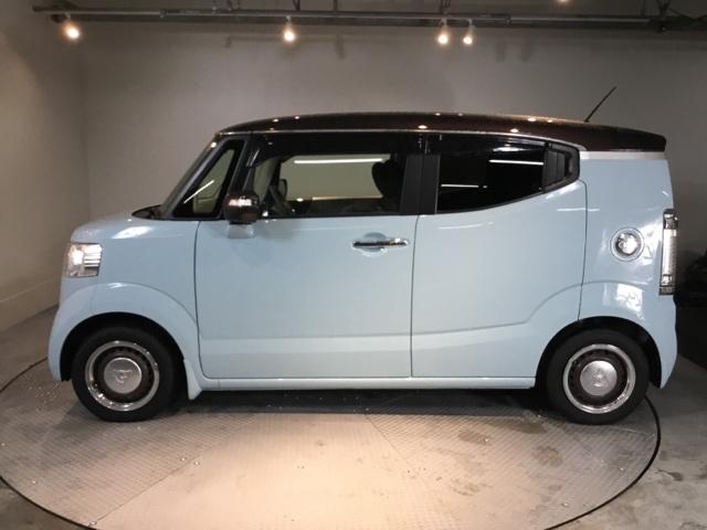 Ｎ－ＢＯＸスラッシュ Ｇ・Ｌノヴァカントリースタイル　メモリーナビ　ドラレコ　ＥＴＣ　衝突軽減ブレーキ　スマートキー　横滑り防止　ＤＶＤ再生　フルセグ　ベンチシート　ナビＴＶ　サイドエアバッグ　盗難防止装置　ＡＡＣ　シートヒーター　アイドリングストップ（7枚目）