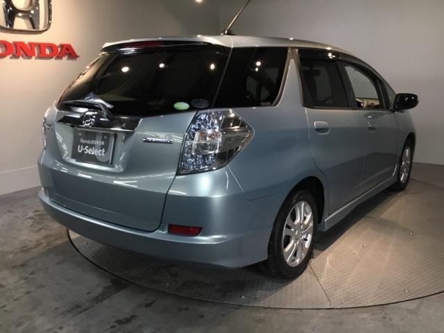 フィットシャトルハイブリッド ハイブリッド・スマートセレクション　オーディオレス　ＥＴＣ　スマキ－　ＰＷ　キーレスエントリー　ＡＵＴＯエアコン　ＡＢＳ　Ｗエアバッグ　ＥＳＣ　パワステ　運転席エアバック　盗難防止システム　Ａストップ（8枚目）