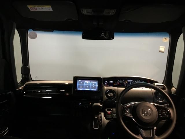 Ｎ－ＢＯＸカスタム Ｌ　ＥＴＣ　リアカメラ　シートヒーター　サイドエアバッグ　Ａストップ　ベンチシート　キーフリーシステム　ＬＥＤライト　クルーズコントロール　ＡＣ　スマキー　横滑り防止　パワーステアリング　ＵＳＢ　ＡＢＳ（2枚目）