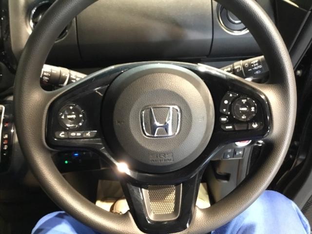 Ｎ－ＢＯＸカスタム Ｌ　ＥＴＣ　リアカメラ　シートヒーター　サイドエアバッグ　Ａストップ　ベンチシート　キーフリーシステム　ＬＥＤライト　クルーズコントロール　ＡＣ　スマキー　横滑り防止　パワーステアリング　ＵＳＢ　ＡＢＳ（3枚目）